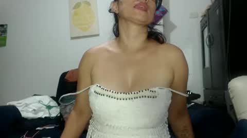 Mary online show from 12-22-25, 11:46