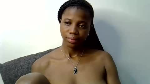 sexy_mayah64 online show from 06-06-26, 06:40