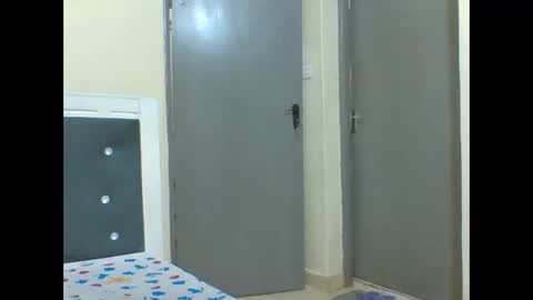 mimi online show from 03-03-26, 05:08