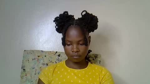 Molyne online show from 03-11-26, 01:44