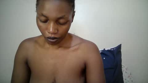 sexy_muna2 online show from 04-12-26, 02:55