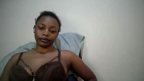 Snapshot of sexy_muna2 chatting on 04-18-26, 08:53 sexy_muna2 online show from 04-18-26, 08:53