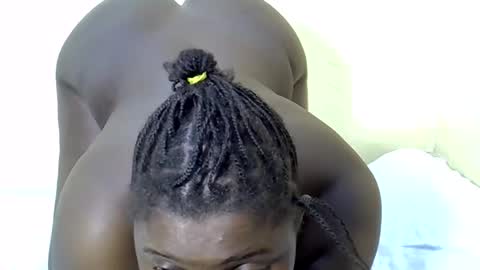 sexy_naila2 online show from 03-15-26, 10:05