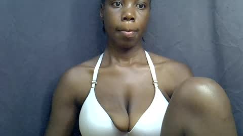 sexy_peach4 online show from 06-26-26, 11:09