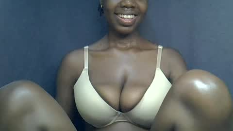 sexy_peach4 online show from 07-01-26, 10:09