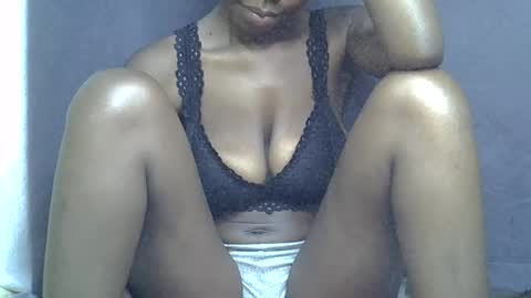 sexy_peach4 online show from 07-07-26, 11:20
