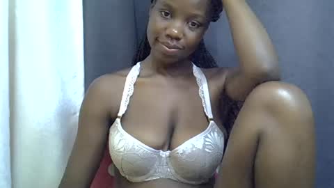 sexy_peach4 online show from 07-28-26, 12:59