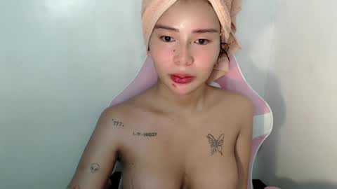 Snapshot of sexy_rem04 chatting on 06-15-26, 08:44 Rem online show from 06-15-26, 08:44