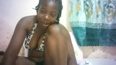 Snapshot of sexy_sandrah chatting on 07-15-26, 08:30 sexy_sandrah online show from 07-15-26, 08:30