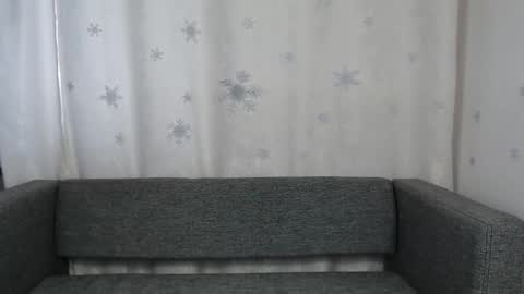 Snapshot of sexy_sansa chatting on 11-26-25, 08:59 Alina online show from 11-26-25, 08:59