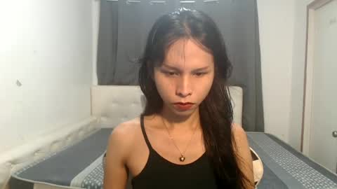 Snapshot of sexy_shanee chatting on 07-05-26, 01:07 shane online show from 07-05-26, 01:07