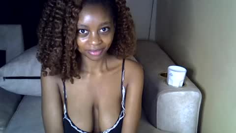 Snapshot of sexy_short chatting on 07-05-26, 04:19 Janet online show from 07-05-26, 04:19