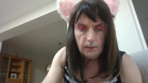 Snapshot of sexy_sophie125 chatting on 02-27-25, 01:17 Sexy Sophie online show from 02-27-25, 01:17