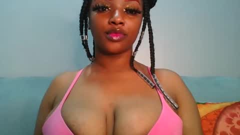 Snapshot of sexy_sweetcandy chatting on 12-26-24, 03:53 sexy sweetcandy online show from 12-26-24, 03:53