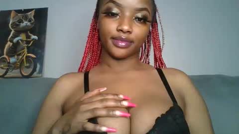 Snapshot of sexy_sweetcandy chatting on 02-06-25, 10:00 sexy sweetcandy online show from 02-06-25, 10:00