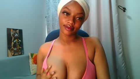 Snapshot of sexy_sweetcandy chatting on 10-10-25, 06:34 sexy sweetcandy online show from 10-10-25, 06:34