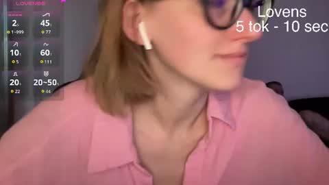 Snapshot of sexy_sweets chatting on 06-26-26, 12:04 Sexy-Sweets online show from 06-26-26, 12:04