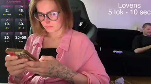 Snapshot of sexy_sweets chatting on 06-27-26, 04:23 Sexy-Sweets online show from 06-27-26, 04:23