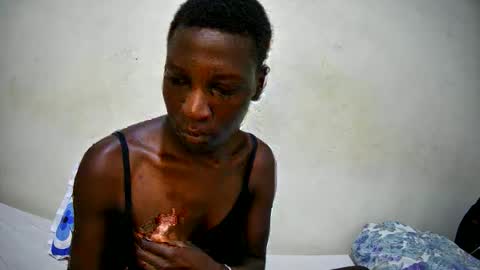 Snapshot of sexy_tania1 chatting on 12-03-25, 07:49 sexy_tania1 online show from 12-03-25, 07:49