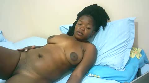 Snapshot of sexy_tiffah33 chatting on 03-06-25, 08:05 Tiffah online show from 03-06-25, 08:05