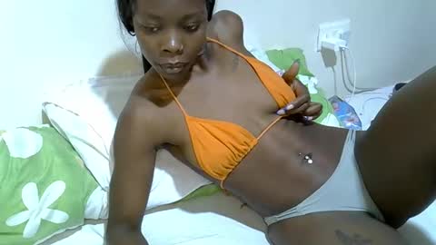 Snapshot of sexy_vennice chatting on 05-17-26, 03:30 sexy_vennice online show from 05-17-26, 03:30