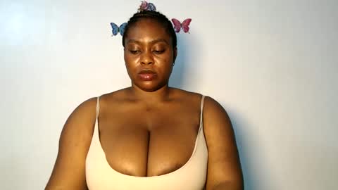 Luna online show from 01-10-26, 11:53