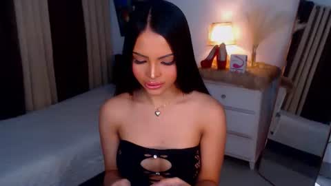 Snapshot of sexyadrianaqueents chatting on 12-03-24, 02:36 YOUR MISTRESS GODDESSS ADRIANA online show from 12-03-24, 02:36