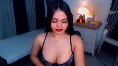 Snapshot of sexyadrianaqueents chatting on 01-27-25, 07:35 YOUR MISTRESS GODDESSS ADRIANA online show from 01-27-25, 07:35