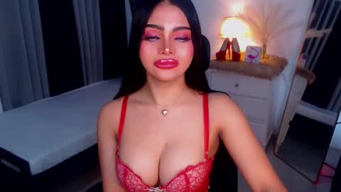 Snapshot of sexyadrianaqueents chatting on 02-04-25, 11:49 YOUR MISTRESS GODDESSS ADRIANA online show from 02-04-25, 11:49