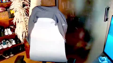 Snapshot of sexyaliceskay chatting on 03-01-26, 01:29 Alice Skay online show from 03-01-26, 01:29