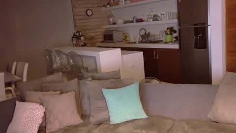 Sexy GILF Allie Kay online show from 07-06-26, 05:59