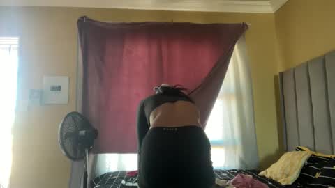 sexyasszeeee online show from 03-10-26, 09:03