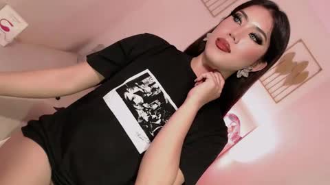 Lexie online show from 01-26-25, 01:47