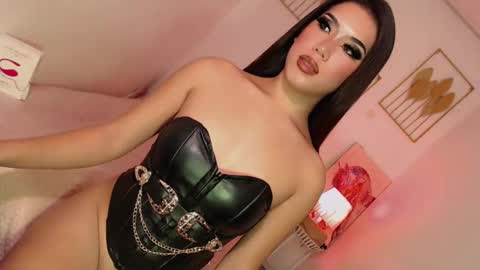 Lexie online show from 03-08-25, 05:43