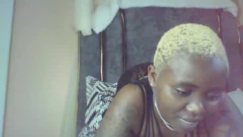 Snapshot of sexybabyface555 chatting on 10-07-25, 11:51 sexybabyface555 online show from 10-07-25, 11:51