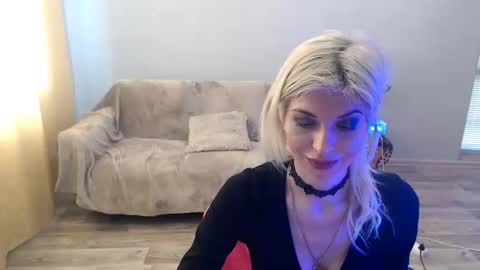 sexybeatriice online show from 03-24-26, 07:24