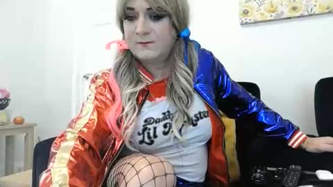 Becky online show from 10-25-25, 10:12