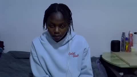 sexybeiby1 online show from 03-23-26, 12:47