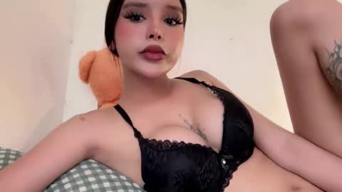 Snapshot of sexybite1 chatting on 10-02-25, 06:09 Seraphina Blaze online show from 10-02-25, 06:09