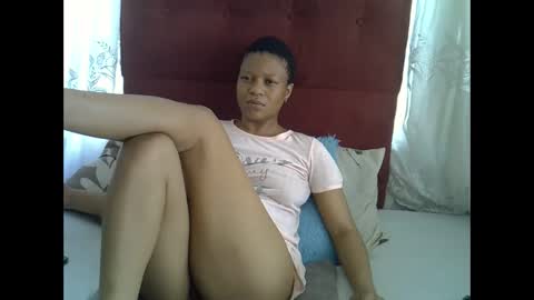 Snapshot of sexyboobs16 chatting on 09-19-25, 12:28 sexyboobs16 online show from 09-19-25, 12:28