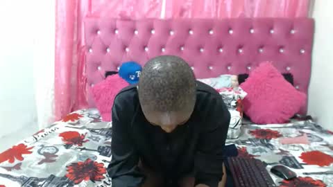 sexybootiex online show from 01-06-26, 07:39