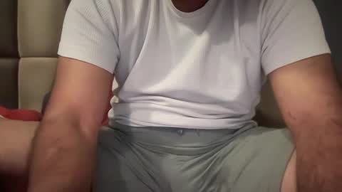 sexyboy37040799 online show from 03-03-25, 07:32