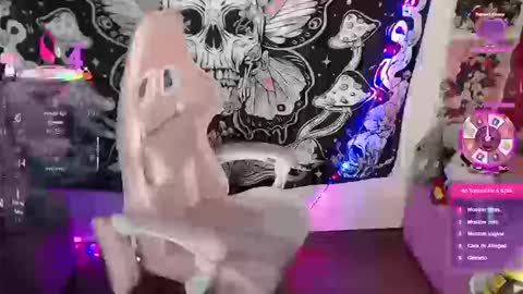 Carrie online show from 09-18-25, 11:18