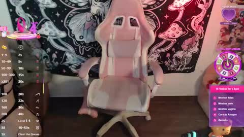 Carrie online show from 11-19-25, 08:47