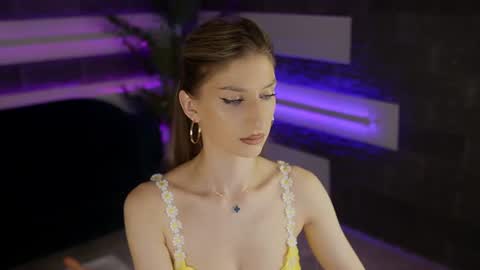 Snapshot of sexycelline chatting on 07-18-26, 12:48 Celline online show from 07-18-26, 12:48