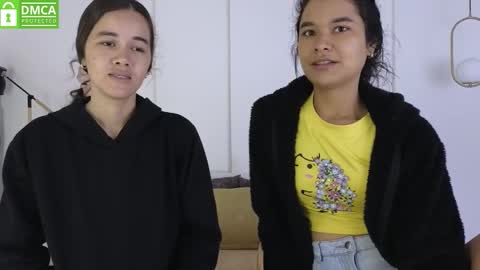 chanell and yina online show from 02-08-26, 01:25