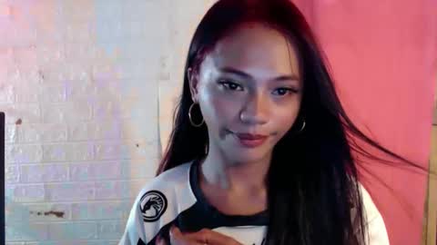 Miss Cheng online show from 02-26-26, 01:48