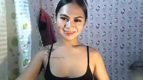 Snapshot of sexycheskax18 chatting on 09-24-25, 10:40 pretty Cheska online show from 09-24-25, 10:40