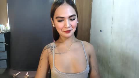 pretty Cheska online show from 05-18-26, 04:07