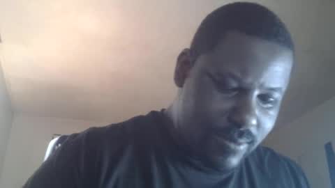 Snapshot of sexychocolate5436543 chatting on 03-09-25, 03:05 sexychocolate online show from 03-09-25, 03:05